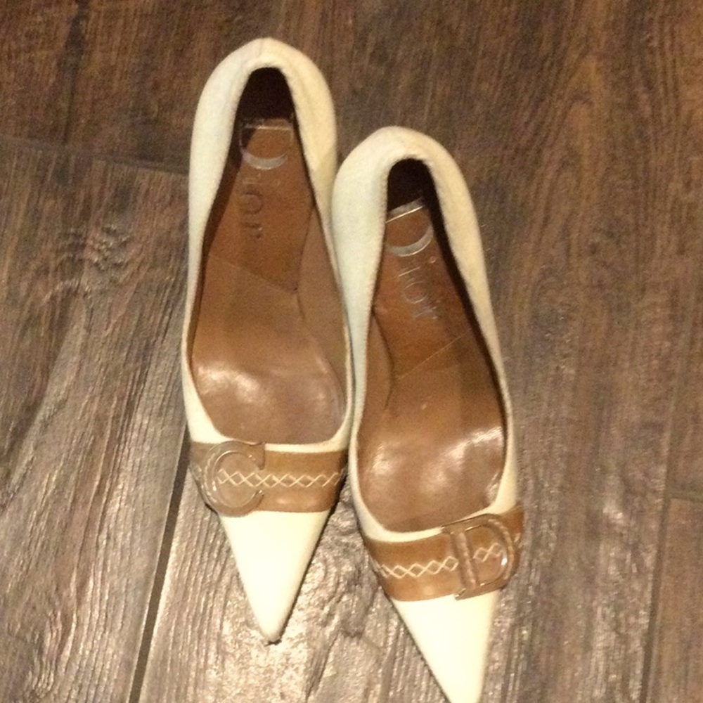 Dior cream heels